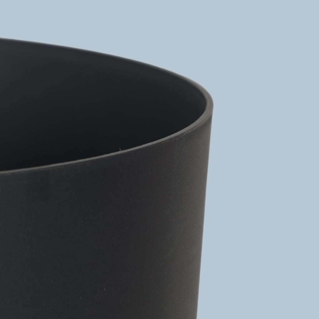 Flow Plant Pot in Grey