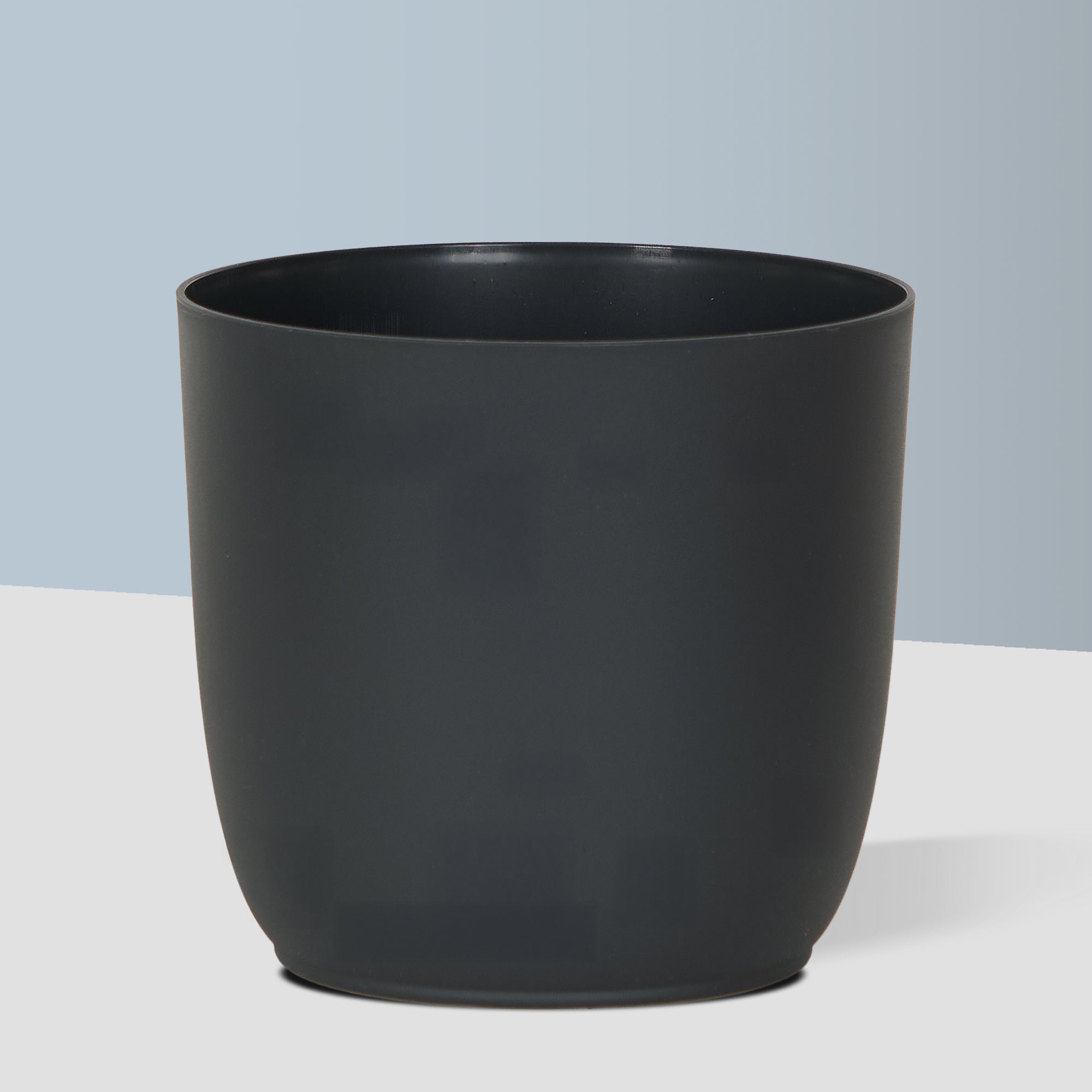Flow Plant Pot in Grey