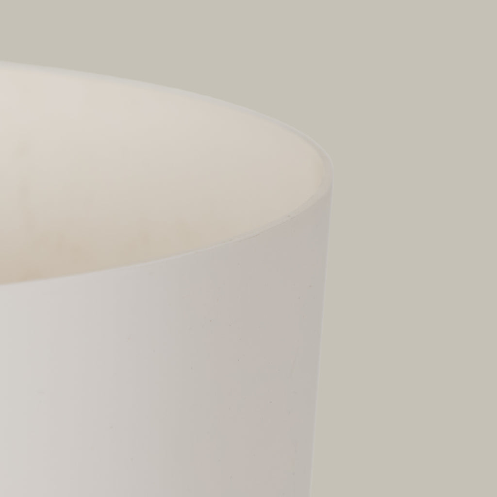 Flow Plant Pot in White